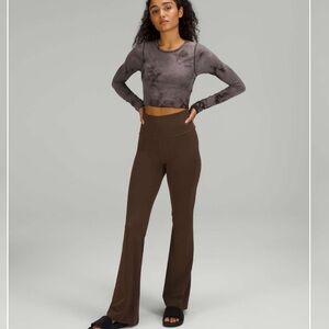 Lululemon Groove Highrise size 4